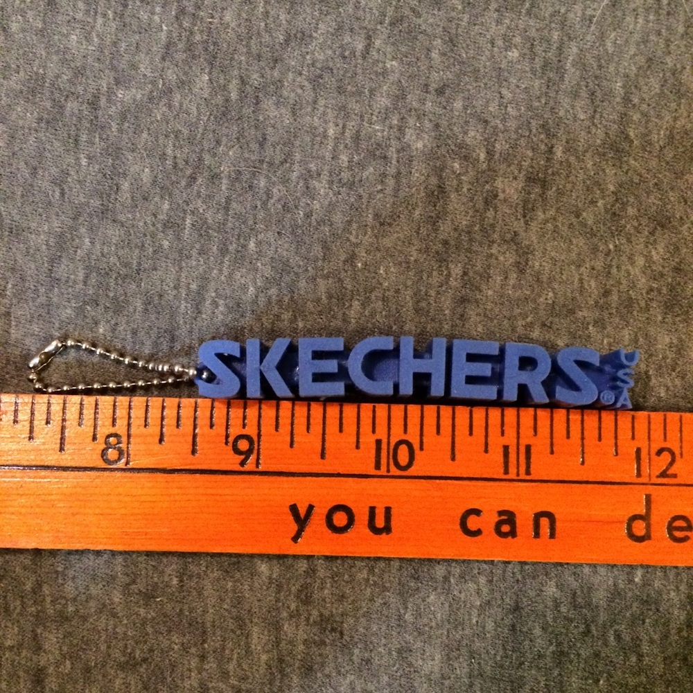 Set Of 4 Keychains - image 2